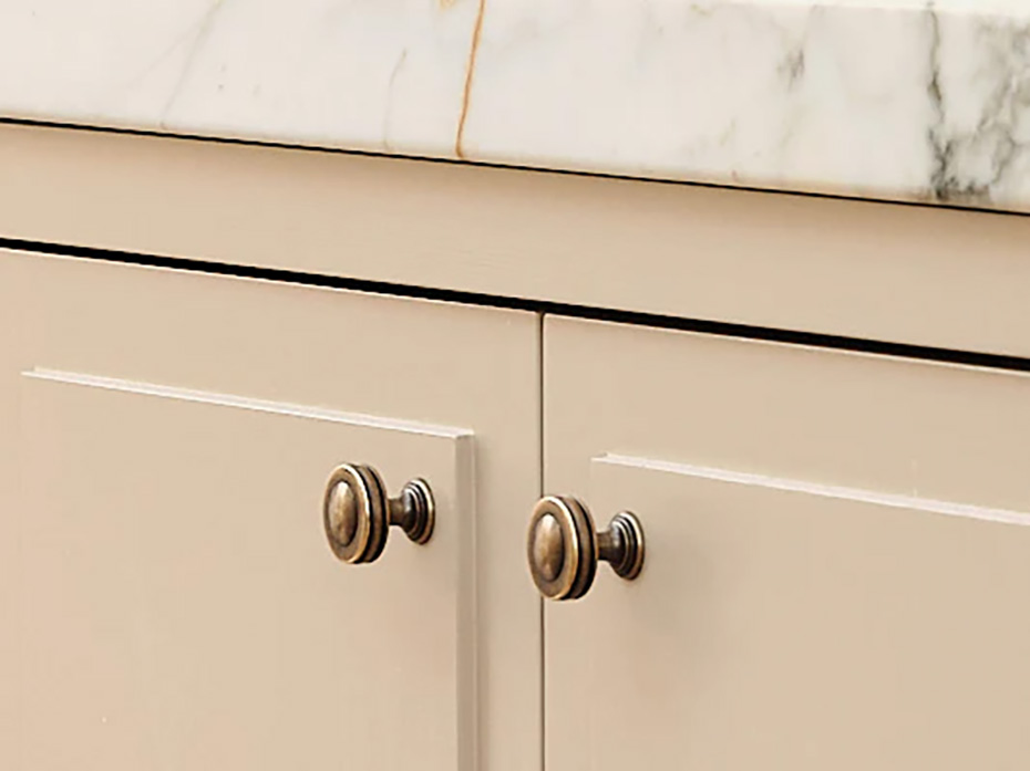 Мебельная ручка-скоба Armac Martin Corona 192 мм полированная латунь