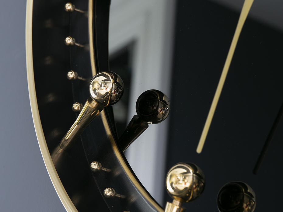 Часы матовая латунь стекло Furnitek FG-1002024