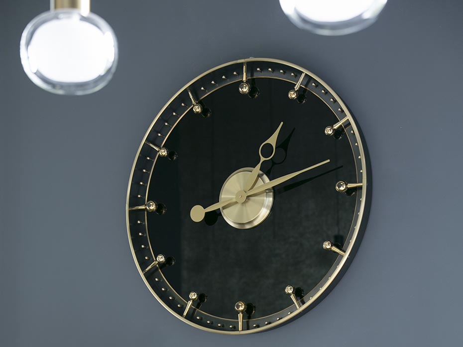 Часы матовая латунь Furnitek FG-1002024