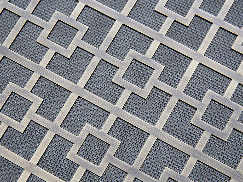 Решетка латунная Furnitek fg-30001 матовая бронза