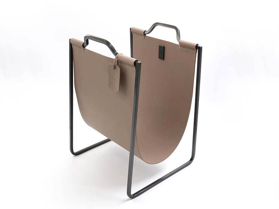 Подставка под сумки Furnitek FG-153 черненая латунь