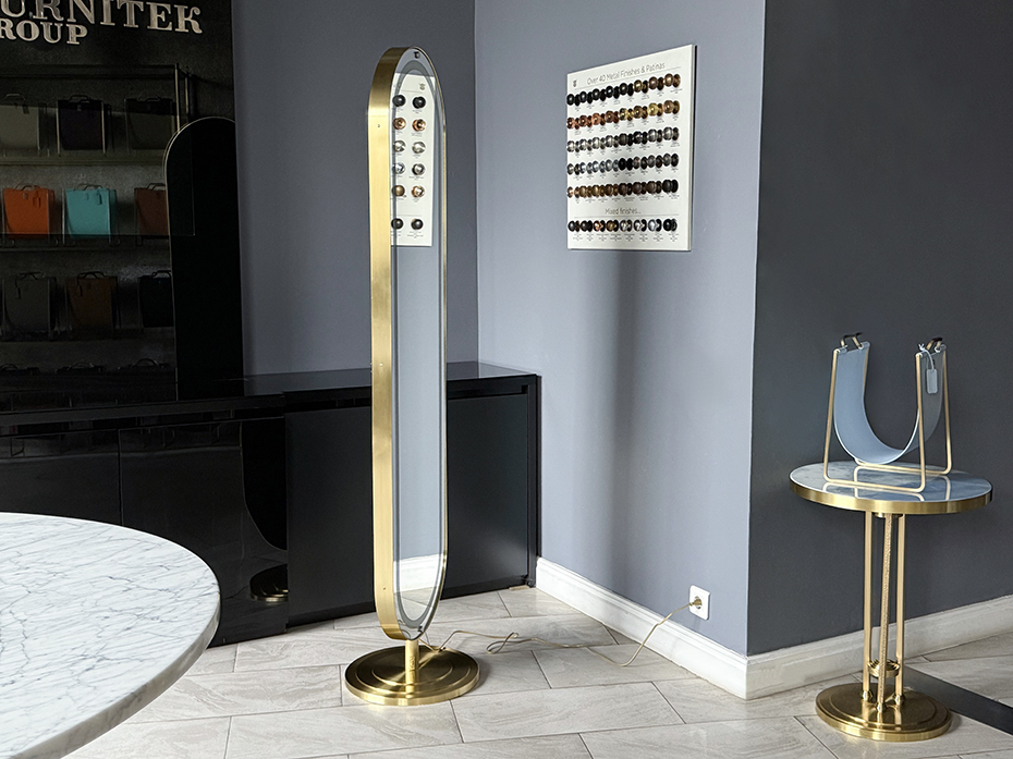 Зеркало напольное поворотное FURNTEK FG-10002026 матовая латунь