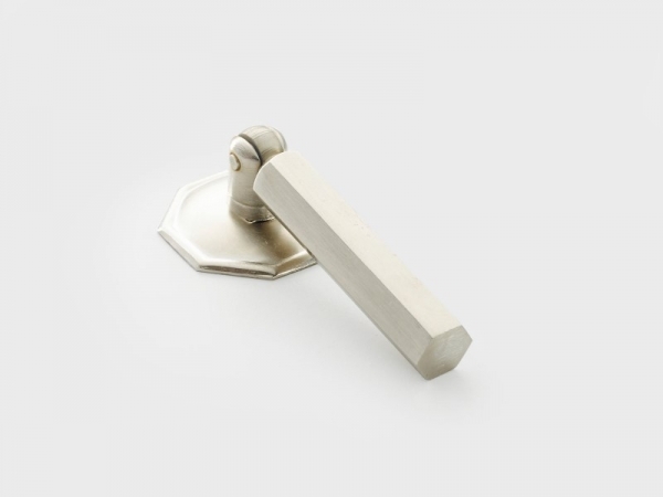 Мебельная ручка-капля Armac Martin Crossways матовый никель