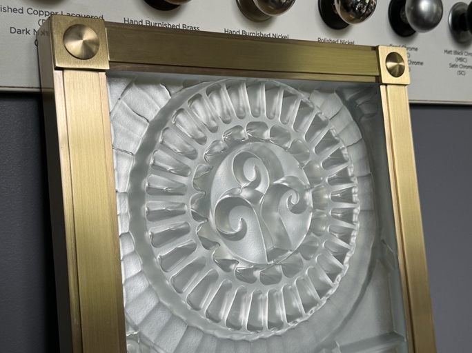 Светильник настенный FURNITEK FG-088 в латунной раме