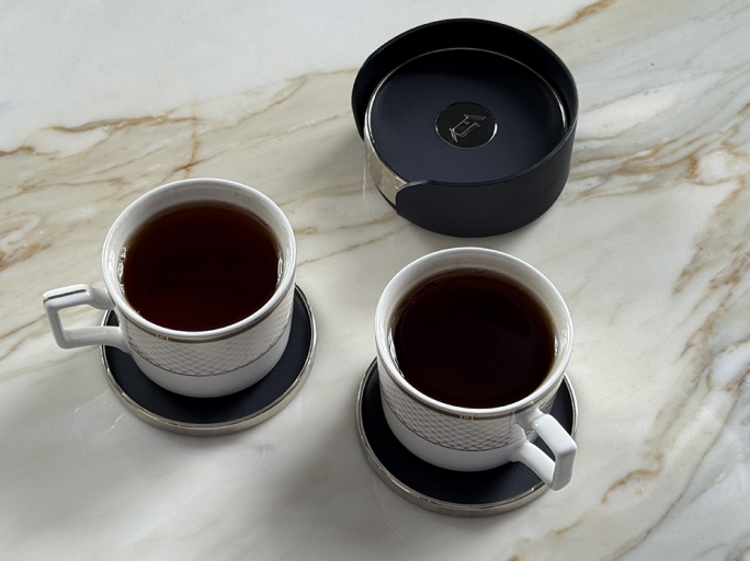 Набор премиальных костеров из натуральной кожи FURNITEK FG-419 (5шт) цвет синий