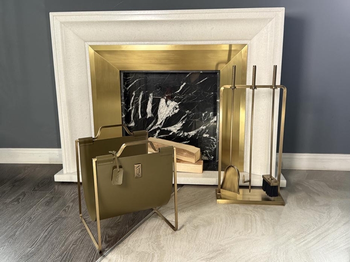 Каминный набор с дровницей FURNITEK FG-01124 античная латунь