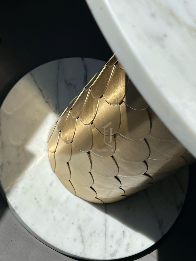 Столик кофейный круглый Ar-Deco Furnitek FG-035 из латуни