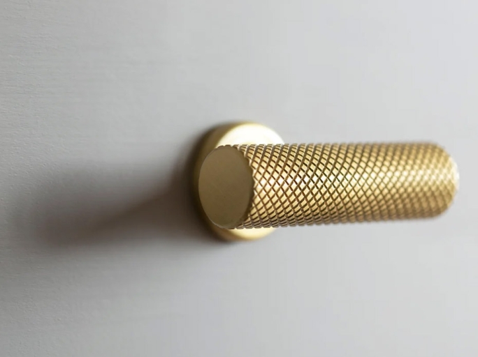 Мебельная ручка Т-образная Armac Martin Sparbrook 55мм матовая латунь