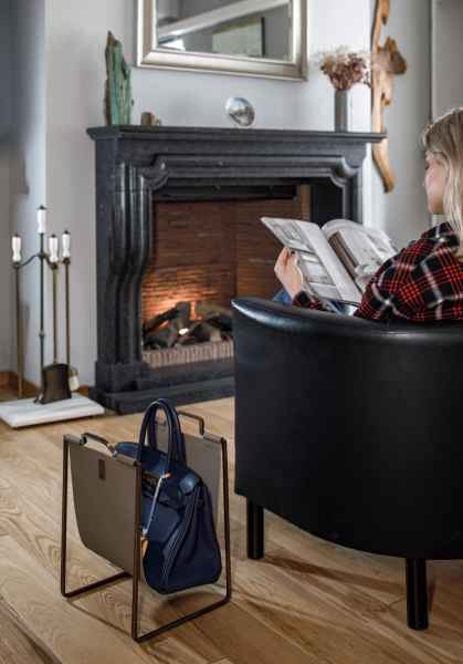 Подставки под сумки из латуни с натуральной кожей